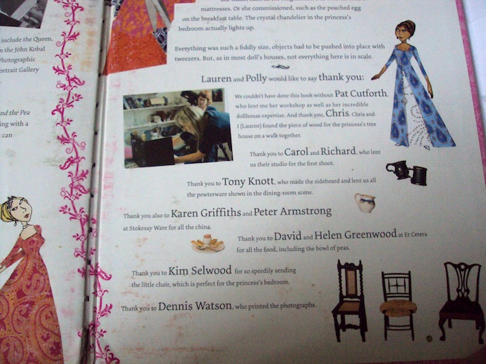 The Princess and the Pea dollhouse miniature book 