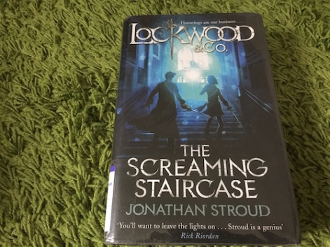https://gatheringbooks.org/2015/12/14/monday-reading-ghosts-and-wraiths-heists-and-hauntings-in-leigh-bardugos-six-of-crows-and-jonathan-strouds-the-screaming-staircase/